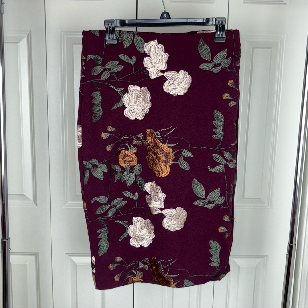 ECI Floral Embroidered Skirt - Burgundy